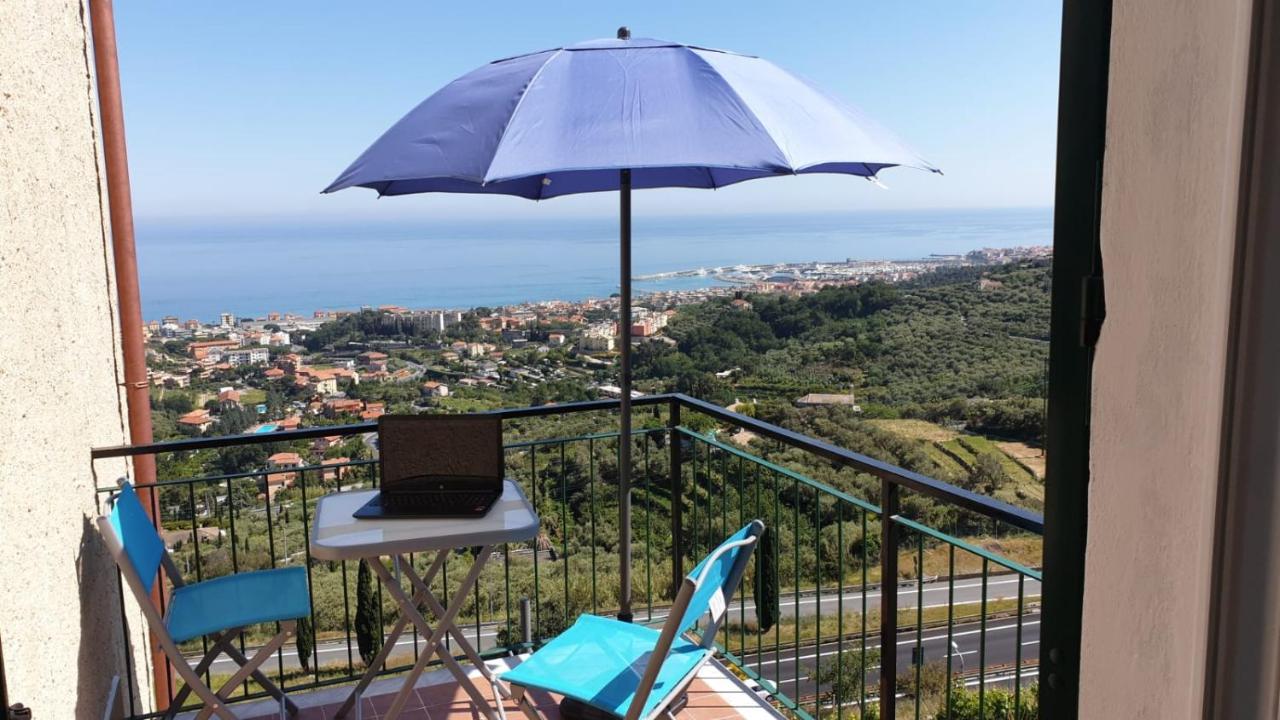 B&B Tra Cielo E Mare Pietra Ligure Kültér fotó